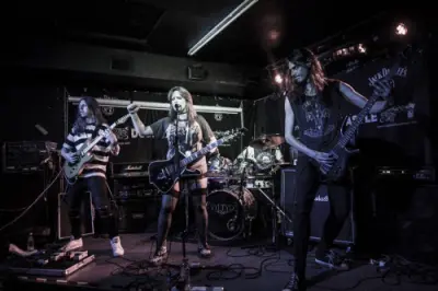 Beth Blade and the Beautiful Disasters - Дискография (2015-2025)